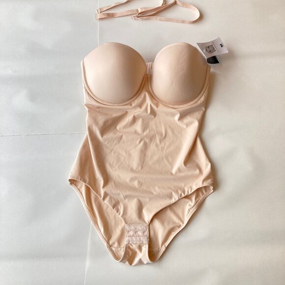 NWT WACOAL Red Carpet Strapless Shaping Bodybriefer 38D Sand 801219 - Picture 9 of 14